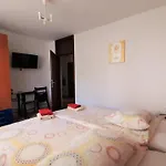 ゲストハウス Sobe Silva 3*